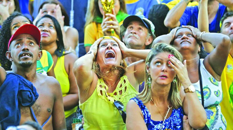 FIFA lo ngại bán kết World Cup... ế khán giả - Ảnh 4.