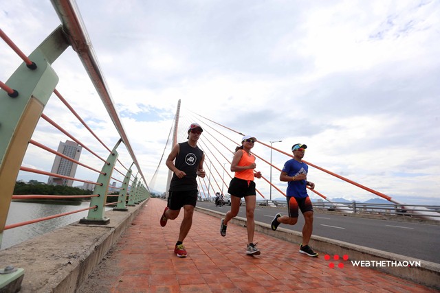 Mục kích đường chạy Manulife Danang International Marathon 2018 - Ảnh 5.