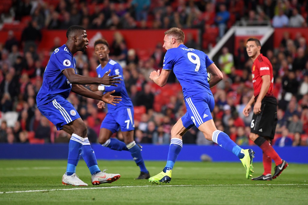 Pogba “nóng máy” ngay từ đầu và 5 điểm nhấn thú vị từ trận Man Utd - Leicester - Ảnh 9.