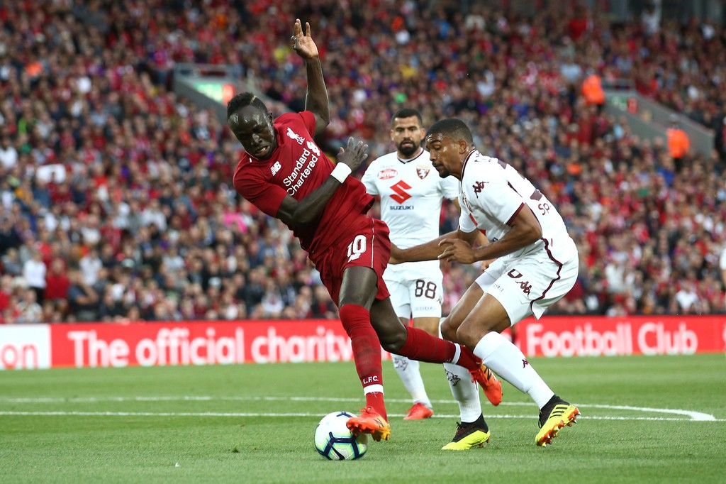 “Kho bàn thắng giúp Liverpool hạ West Ham trận ra quân ở Ngoại hạng Anh - Ảnh 5.
