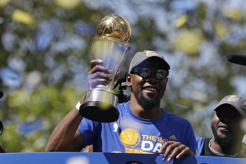 Xếp hạng đội hình siêu nhân trong lịch sử NBA, Warriors 2018-19 đứng ở đâu? - Ảnh 6.