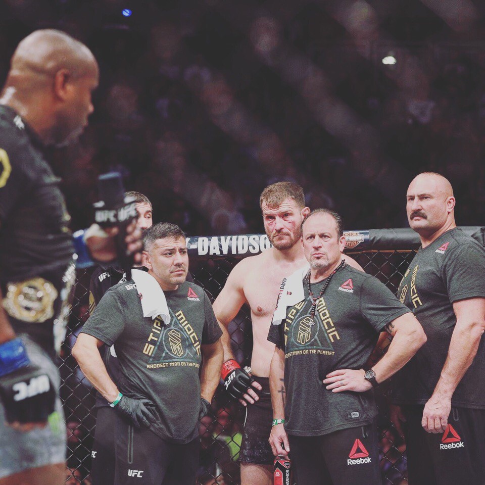 Dana White xác nhận Stipe Miocic không phải người tiếp theo tranh đai Heavyweight - Ảnh 3.