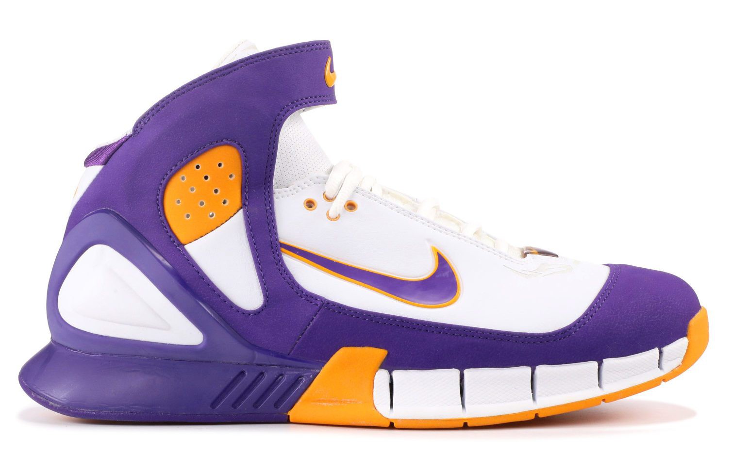 Nike Huarache 2K5: 13 năm nhìn lại mẫu giày thửa đầu tiên của Kobe Bryant - Ảnh 4.