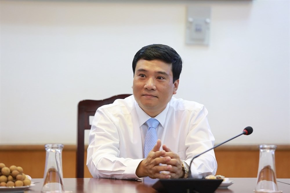 Thứ trưởng Lê Khánh Hải chính thức ứng cử vị trí Chủ tịch VFF - Ảnh 1.