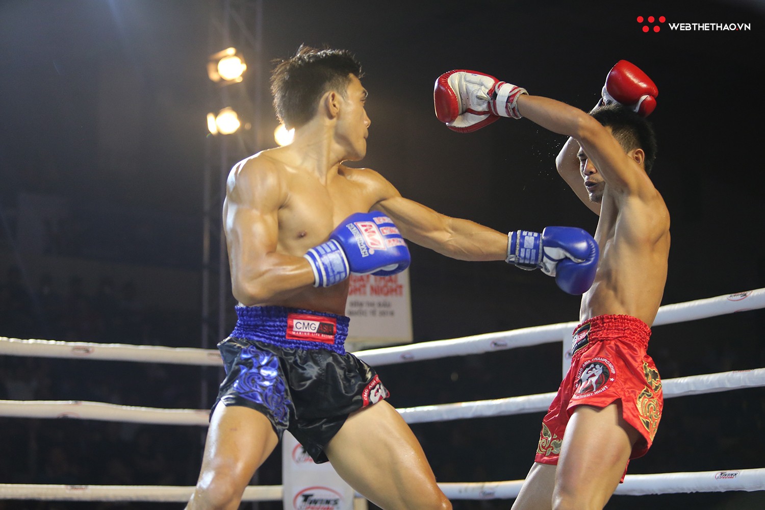 Muay Thai Fight Night 2018: Nguyễn Trần Duy Nhất thắng thuyết phục võ sĩ Thái Lan  - Ảnh 15.