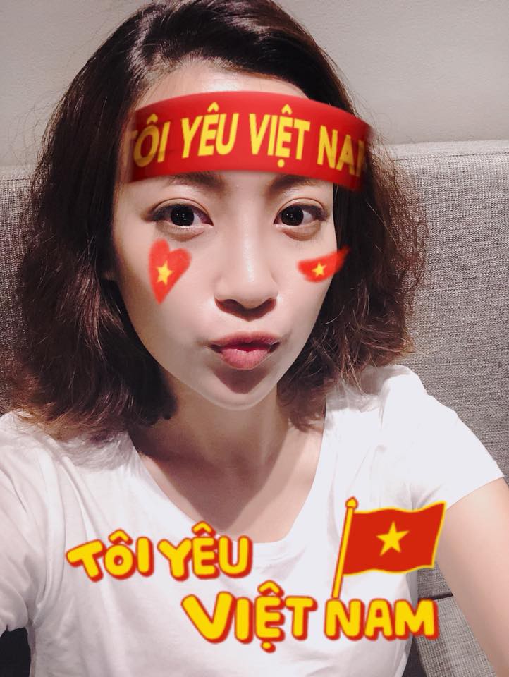 Nghệ sĩ Việt hò nhau đi bão ăn mừng Olympic Việt Nam vào bán kết ASIAD 2018 - Ảnh 6.