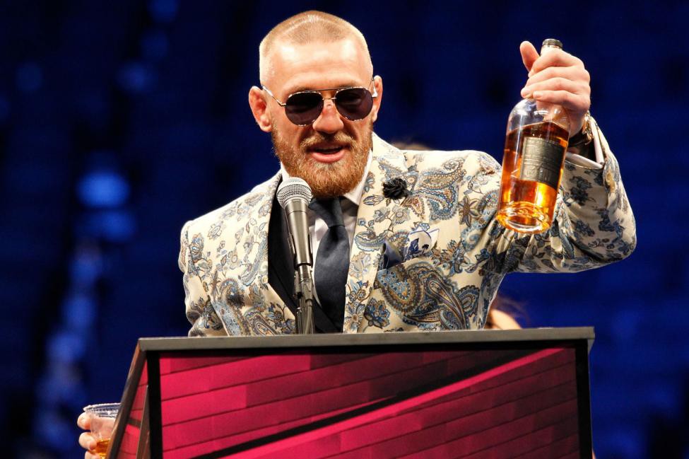 Conor McGregor hoàn toàn bất ngờ trước sự thành công của thương hiệu Whiskey Proper No. Twelve - Ảnh 1.