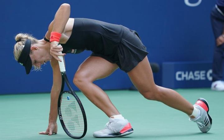 Vòng 1 US Open: Wozniacki và Kerber giành quyền đi tiếp - Ảnh 3.