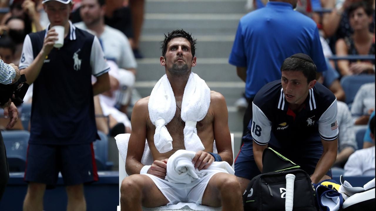 Djokovic suýt... nôn, Andy Murray uống 2 lít nước để chống nóng tại US Open 2018 - Ảnh 5.