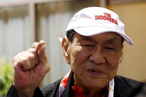 Tỷ phú 78 tuổi giàu nhất Indonesia giành HCĐ ASIAD môn đánh bài - Ảnh 1.