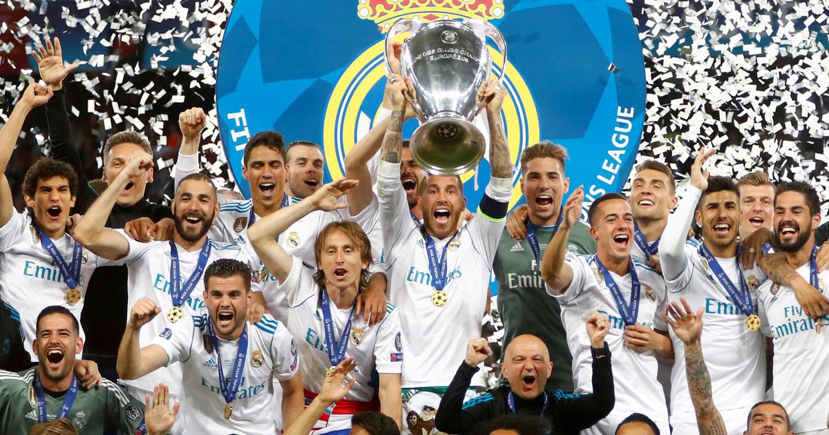 Ronaldo bỏ phần thưởng, Luka Modric đoạt giải Cầu thủ xuất sắc nhất năm của UEFA - Ảnh 1.