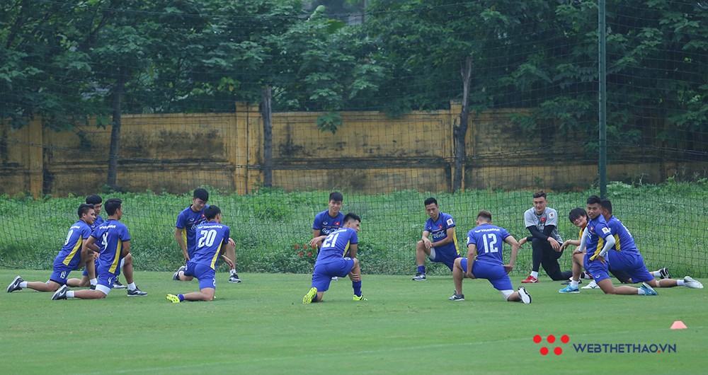 Toả sáng ở trận mở màn, Công Phượng vẫn bị HLV Park Hang Seo nhắc nhở - Ảnh 2.