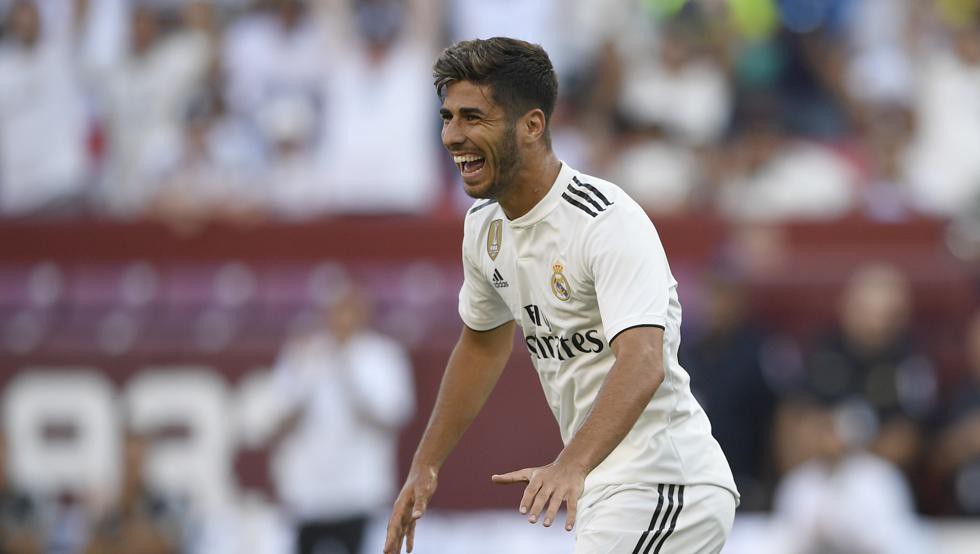 Không phải Benzema - Bale, Real Madrid đã tìm ra công thức ghi bàn bằng số 9 ảo? - Ảnh 1.