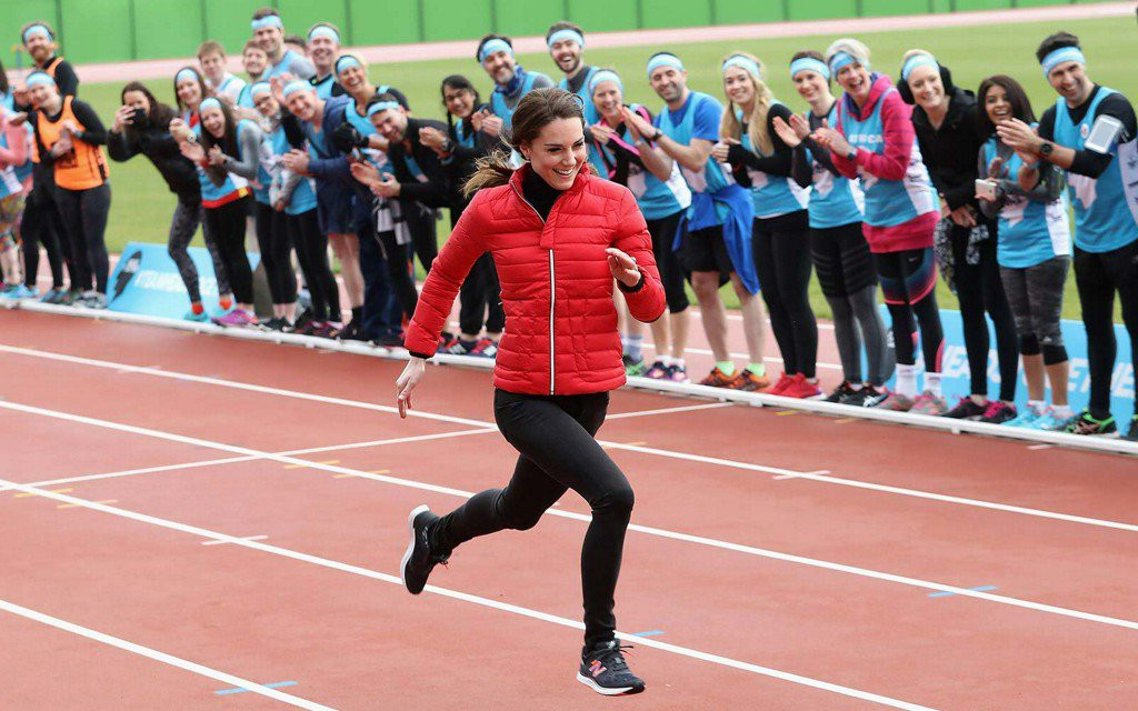 Vợ hoàng tử Harry bị cấm chạy giải London Marathon - Ảnh 6.