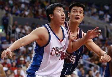 Nghe 2 cựu sao NBA lí giải sự đi xuống của bóng rổ Trung Quốc - Ảnh 4.