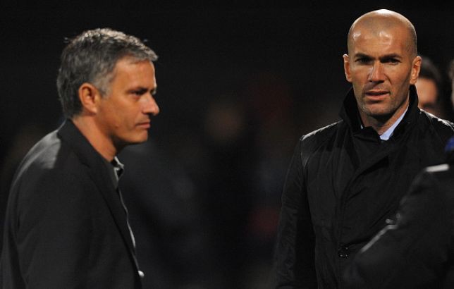 Báo giới TBN nhanh nhẩu xếp đội hình Man Utd dưới tay lèo lái của... Zidane - Ảnh 1.