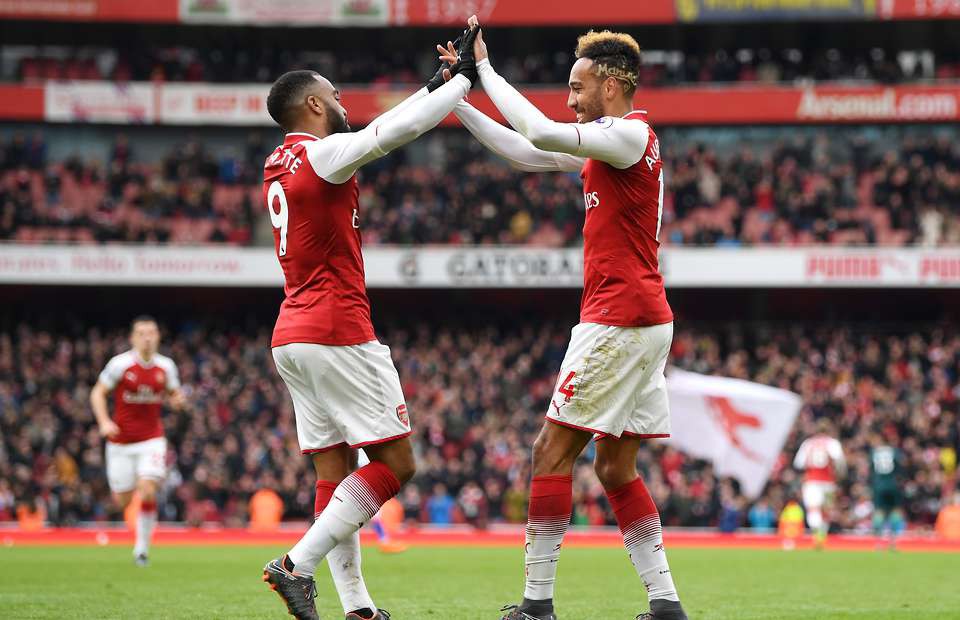 Hiệu suất khó tin của bộ đôi Aubameyang - Lacazette chưa thuyết phục HLV Emery - Ảnh 7.