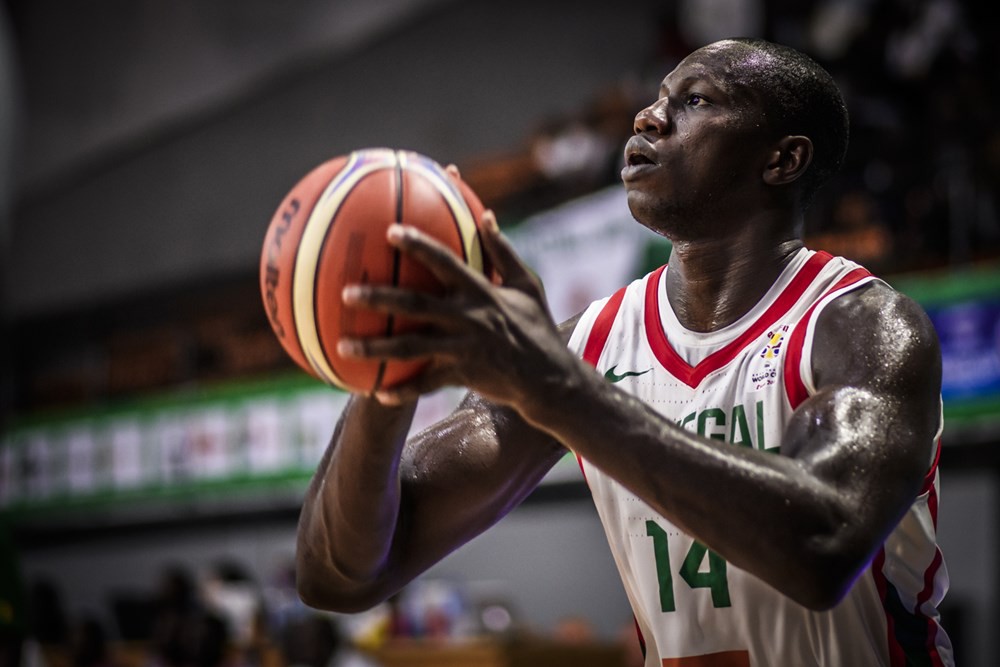 FIBA World Cup 2019 vòng loại thứ hai 16/9: Quái thú Timberwolves lên tiếng quẩy nát cả châu Phi - Ảnh 1.