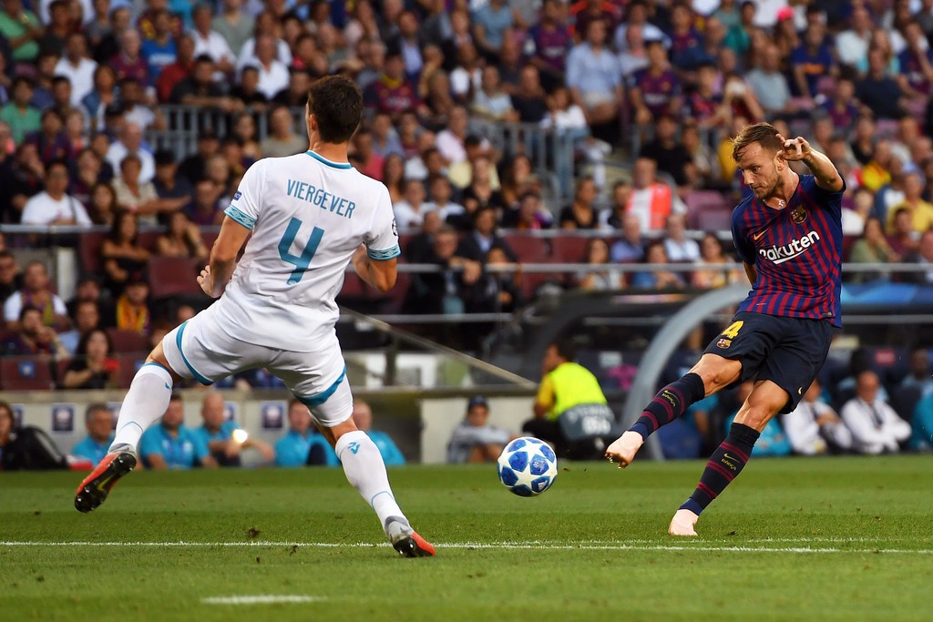 Messi vượt qua kỷ lục của Ronaldo và 5 điểm nhấn thú vị từ trận Barca - PSV - Ảnh 7.