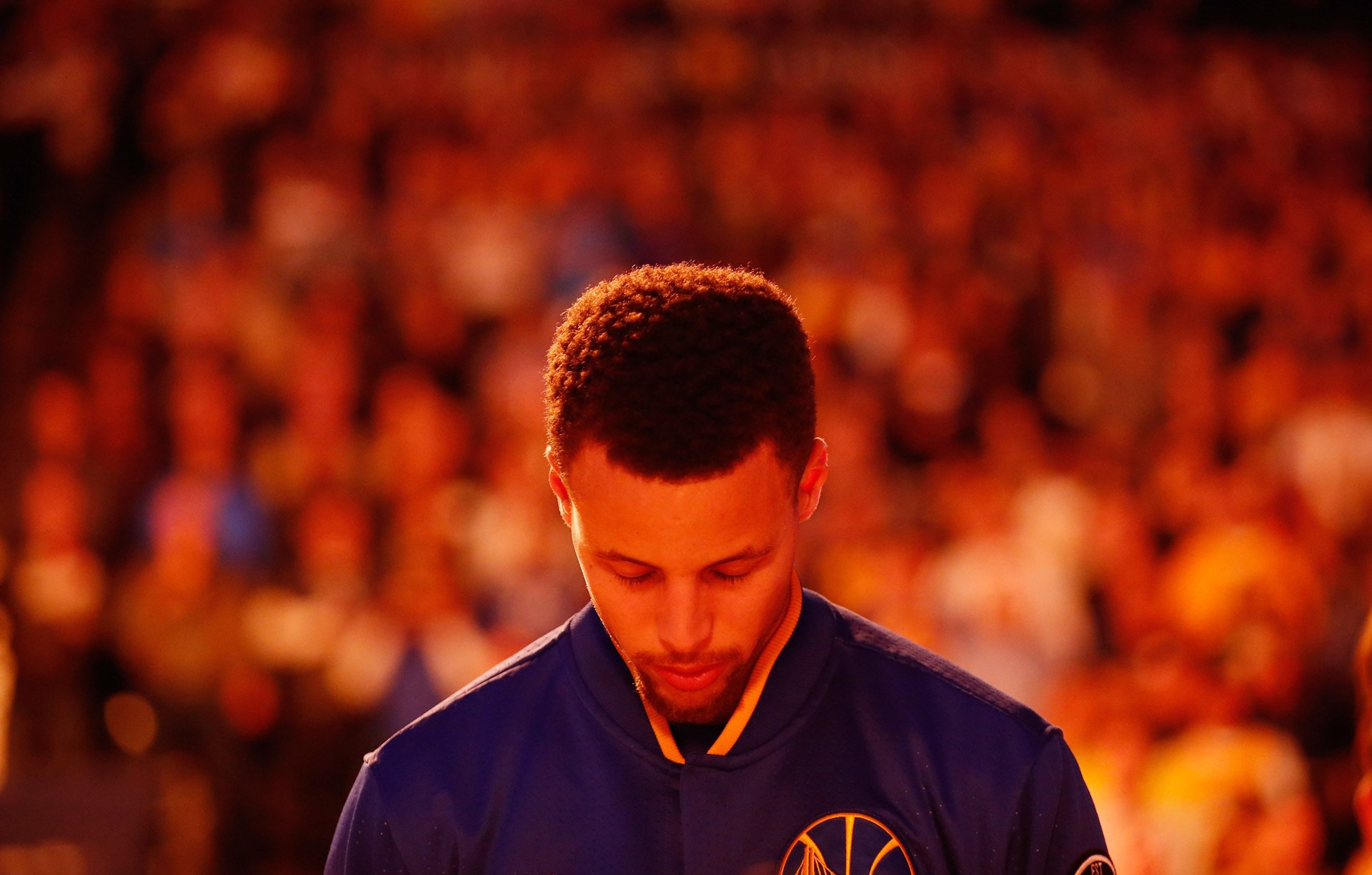 Những huyền thoại mà Stephen Curry sẽ vượt qua nếu tiếp tục hủy diệt NBA mùa tới - Ảnh 2.