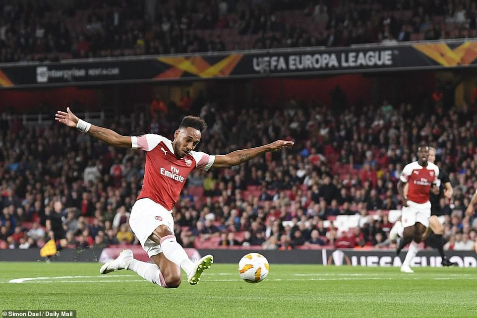 Aubameyang rực sáng và Top 5 điểm nhấn không thể bỏ lỡ khi Arsenal đè bẹp Vorskla - Ảnh 1.