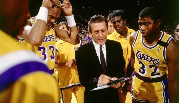 Showtime Lakers: Đội quân thần thoại trong lịch sử NBA - Ảnh 6.