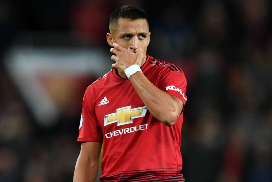 Choáng với thống kê chỉ ra Alexis Sanchez sa sút ở Man Utd khiến Anthony Martial vạ lây - Ảnh 2.