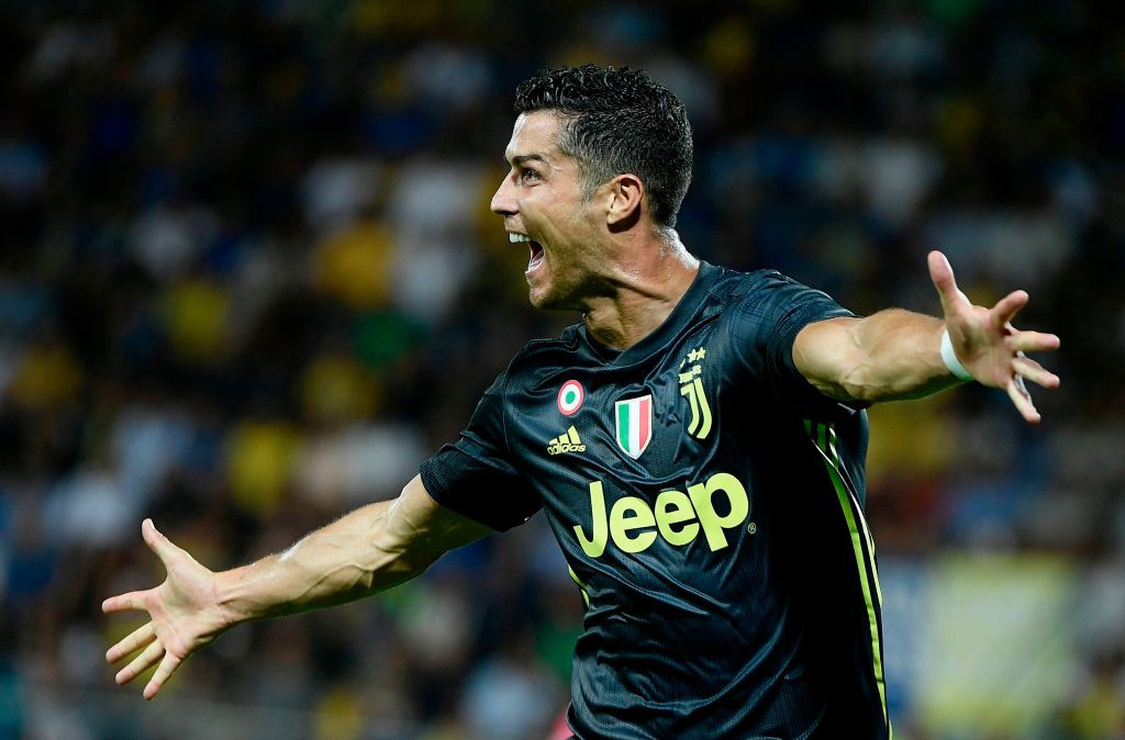 Ronaldo sút nhiều hơn cả đội bóng và 5 điểm nhấn thú vị từ trận Frosinone - Juventus - Ảnh 3.