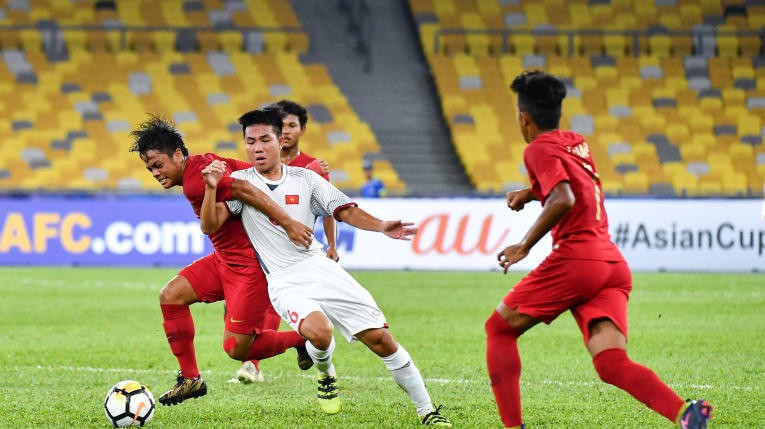 Thể lực, dứt điểm kém trước Indonesia, U16 Việt Nam mong manh cơ hội đi tiếp tại U16 châu Á - Ảnh 2.