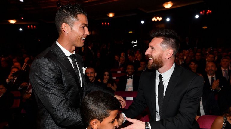 Tiết lộ về những lá phiếu bí mật của Messi và Ronaldo trong cuộc bầu chọn FIFA The Best 2018 - Ảnh 2.