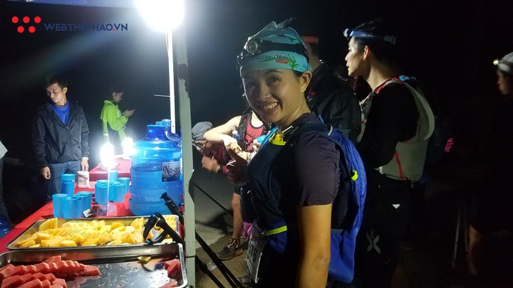 24 tiếng trải nghiệm sống sót 100km vượt núi rừng tại Vietnam Mountain Marathon 2018  - Ảnh 11.