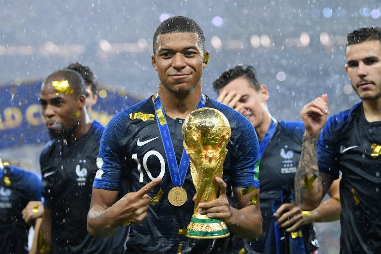 Zidane đưa lời khuyên khó nghĩ cho Mbappe khi đang được liên hệ dẫn dắt MU - Ảnh 3.