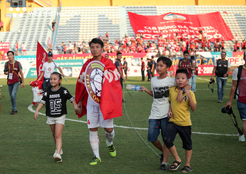 Khoảnh khắc đội trưởng Bùi Tiến Dũng đưa hậu duệ Thể Công trở lại V.League - Ảnh 15.