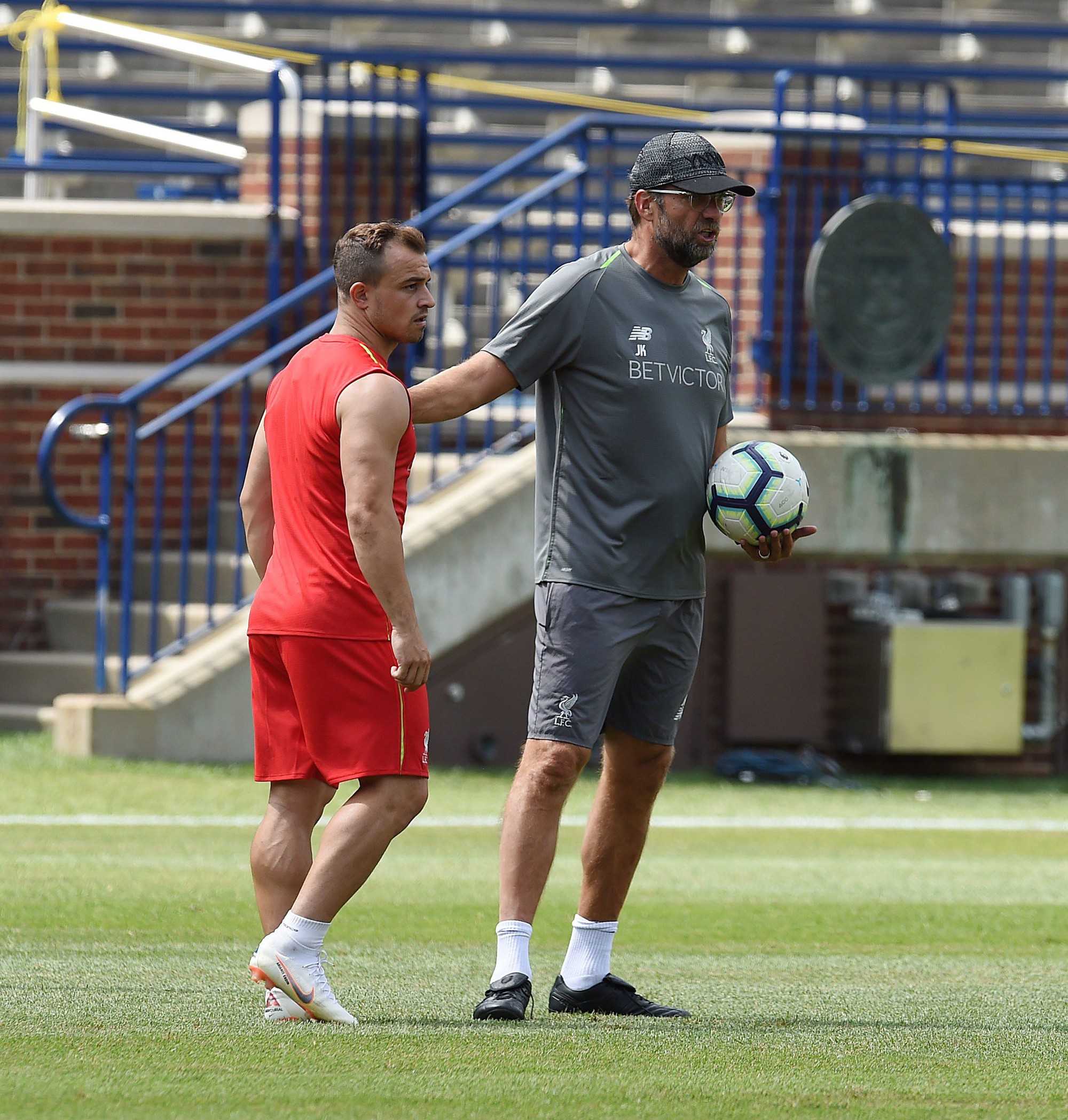 Jurgen Klopp đặt cược vào nhân tố bí ẩn nào giúp Liverpool vượt qua 22 ngày quan trọng sắp tới?  - Ảnh 3.