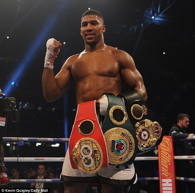 Mẹ Anthony Joshua nói gì về nghiệp Quyền Anh của con trai? - Ảnh 7.