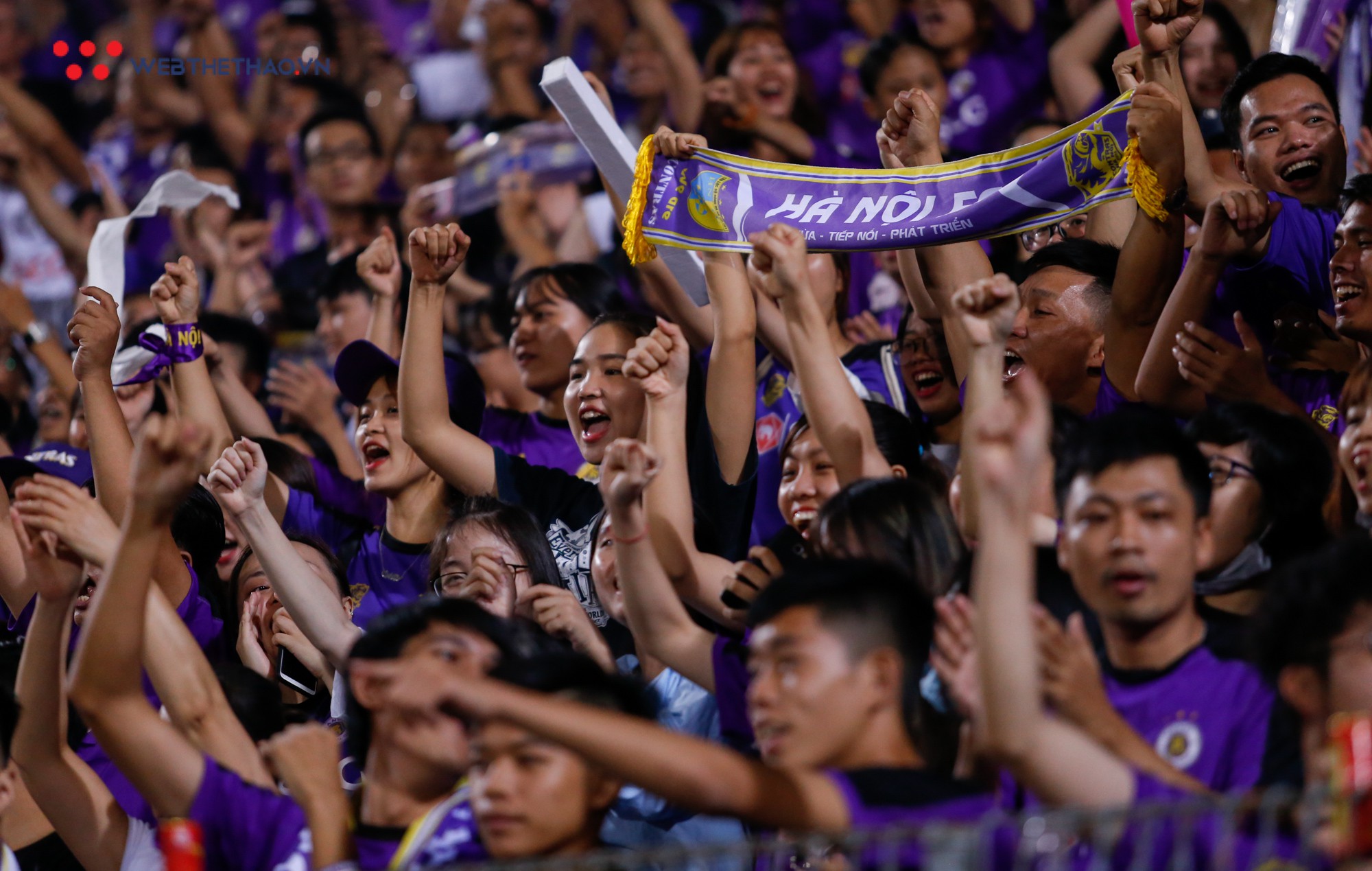 Cậy nhờ chân sút xuất sắc nhất lịch sử, Hà Nội FC lập kỷ lục vô địch V.League - Ảnh 13.
