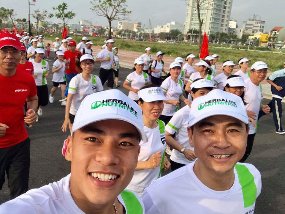 VĐV Olympic Nguyễn Thành Ngưng tham gia phát động ngày chạy Olympic