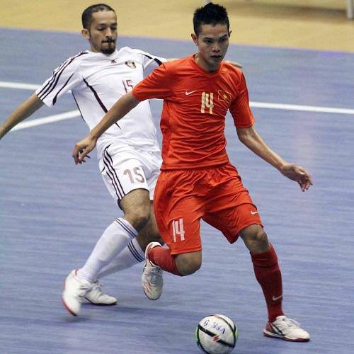 Sao phủi chia vui cùng chiến thắng ra quân của ĐT Futsal VN