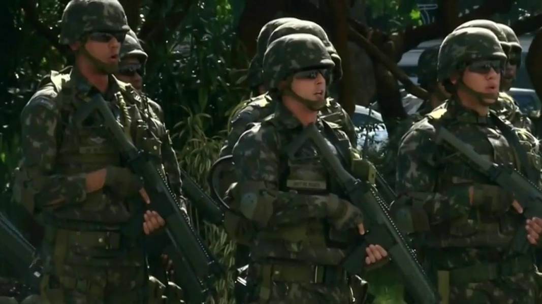 Brazil nhận được trợ giúp đắc lực từ quân đội và tình báo Mỹ