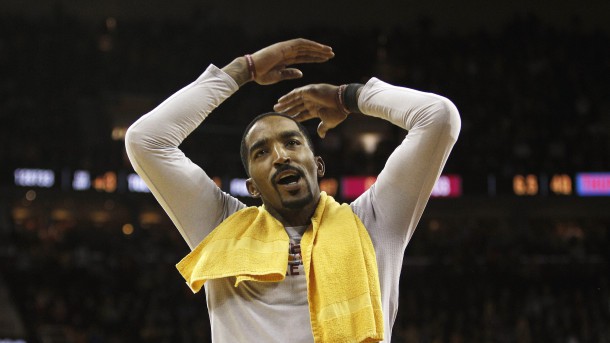 J.R. Smith sẽ phải nghỉ thi đấu ít nhất 3 tháng