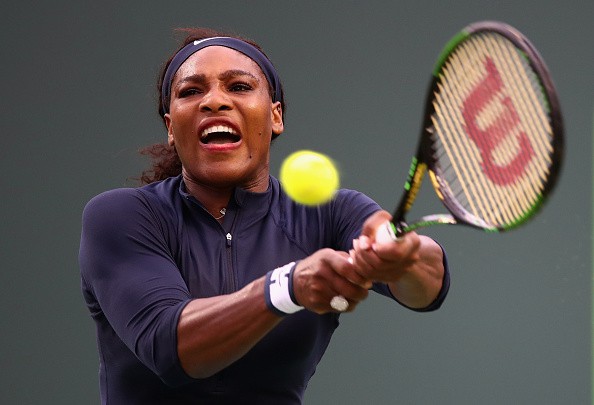 Serena Williams có chiến thắng khá vất vả trước Christina McHale