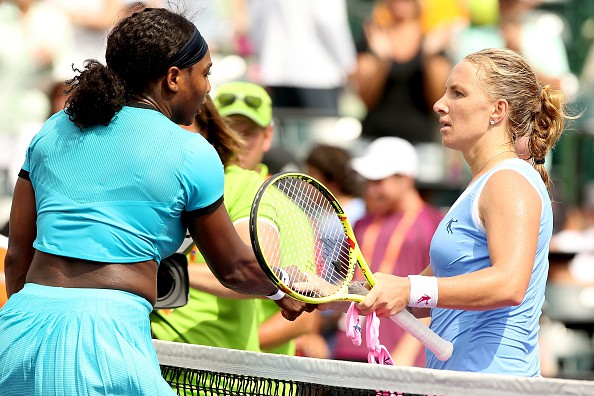 Serena bất ngờ dừng bước ở vòng 4 Miami Open trước Kuznetsovaúp Chiến thắng 2015