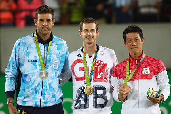 Chủ nhân của những tấm huy chương Olympic (lần lượt từ trái sang): Del Potro, Murray và Nishikori