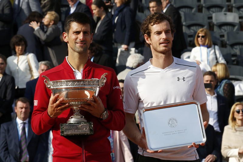 Djokovic gần gấp đôi điểm số so với Murray sau danh hiệu tại Roland Garros