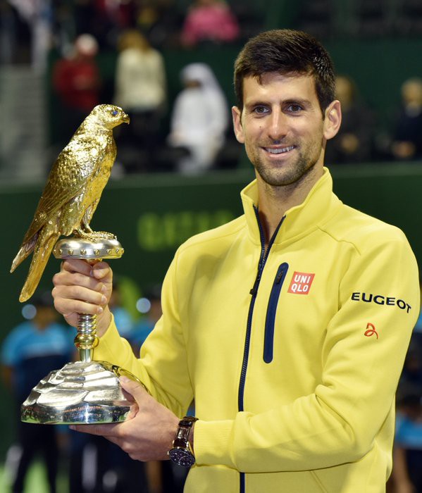 Djokovic có danh hiệu đầu tiên trong mùa giải