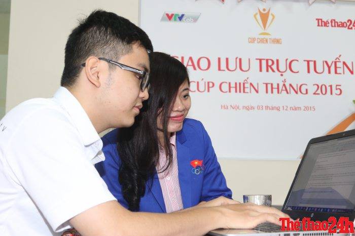 Nguyễn Thị Huyền đang giao lưu trực tuyến tại Tòa soạn báo Thể thao 24h