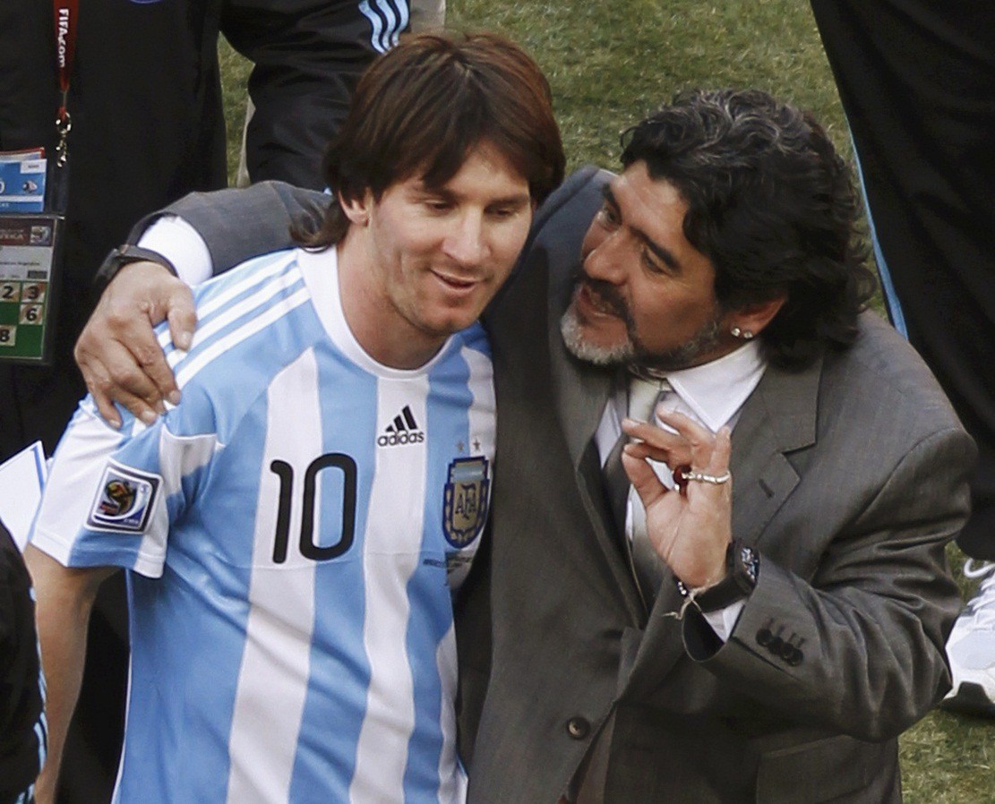 Messi cũng vượt xa cả tiền bối Maradona
