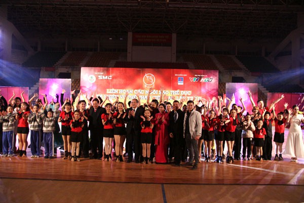 Đây là lần thứ hai chương trình “Liên hoan các ngôi sao thể dục dụng và khiêu vũ thể thao Việt Nam được tổ chức với mục tiêu nhằm tôn vinh các VĐV tiêu biểu, biểu diễn để tri ân NHM đã đồng hành cùng sự phát triển của của thể dục Việt Nam suốt thời gian qua.