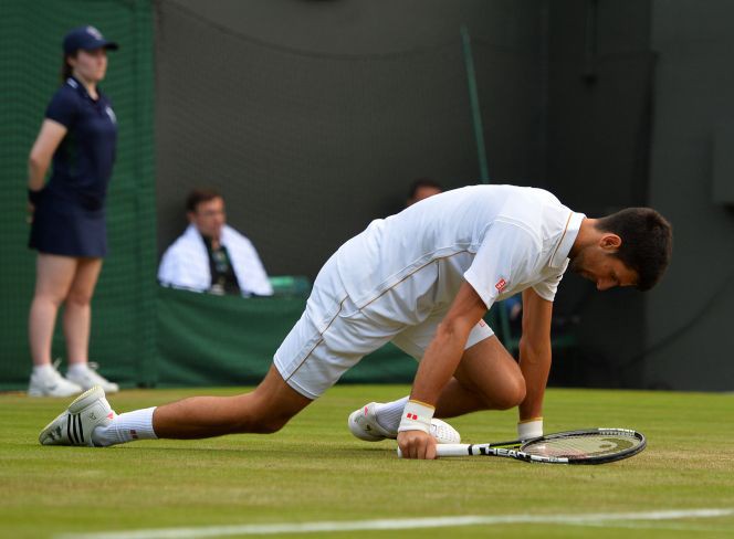 Djokovic bất ngờ gục ngã ngay tại vòng 3 Wimbledon