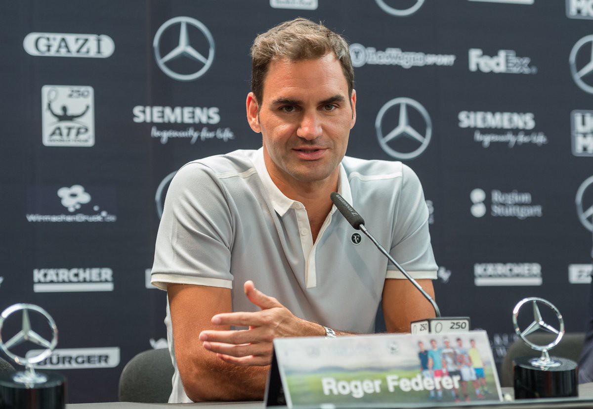 Federer trở lại với 2 giải đấu trên sân cỏ tại Đức